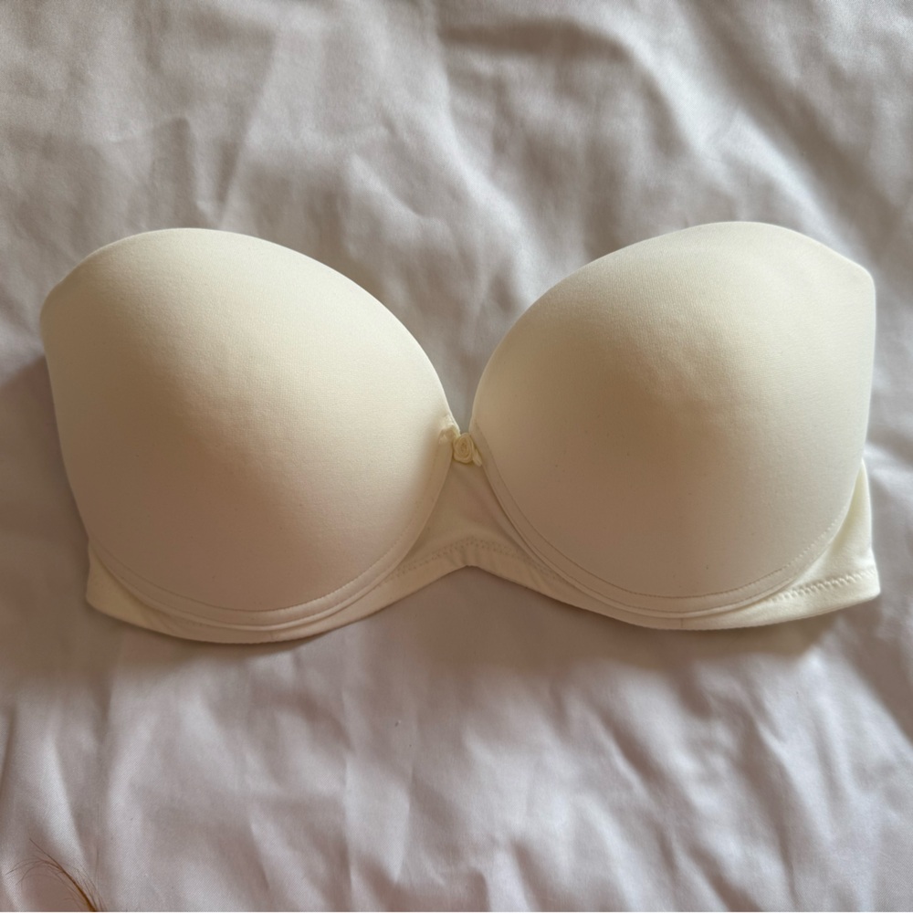 Victoria’s Secret The Miracle Bra 34C | Ivory, Strapless, Underwire, Push-up VTG
